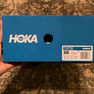 Women Hoka Clifton 8